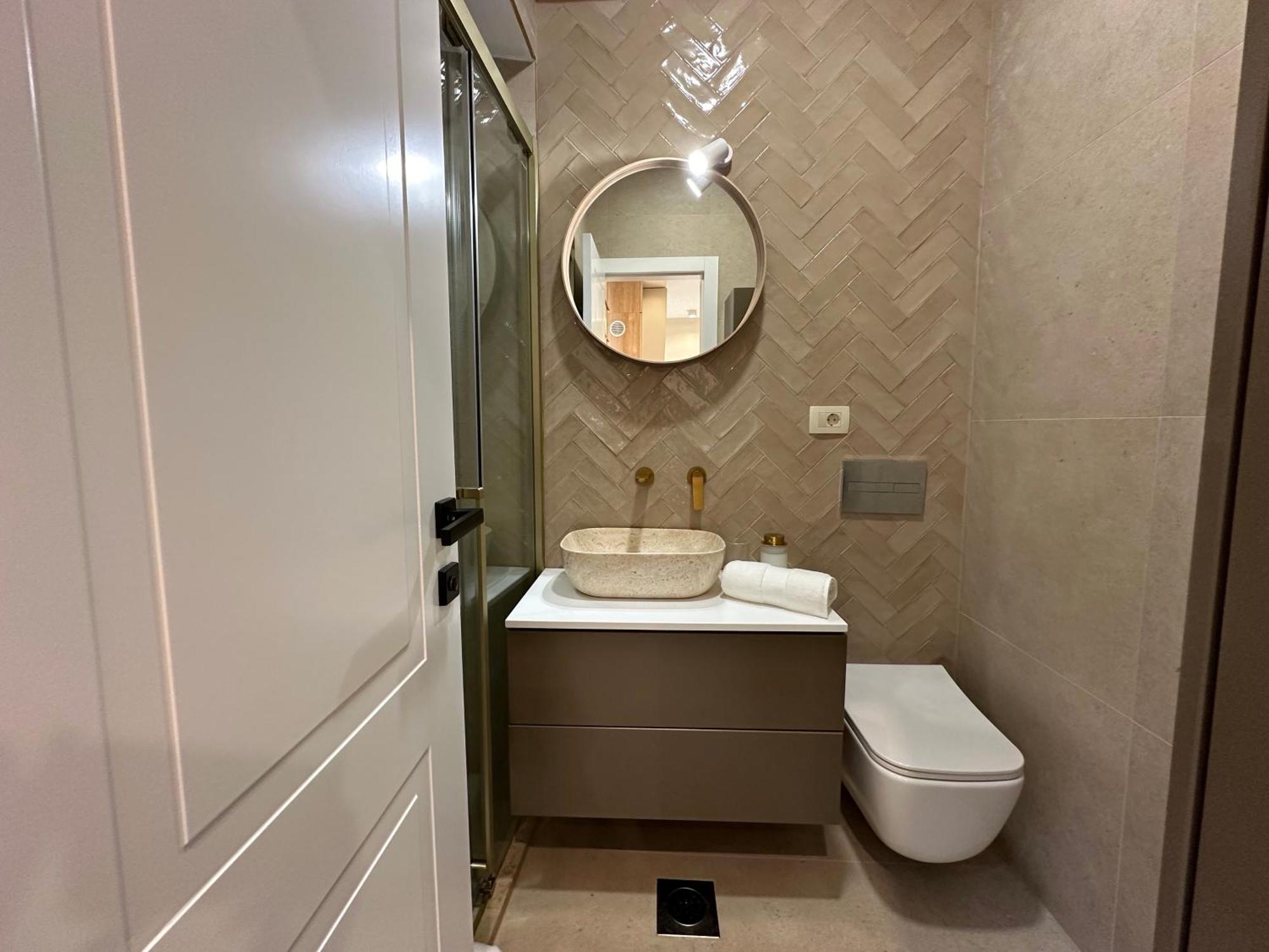 Pia Apartment *